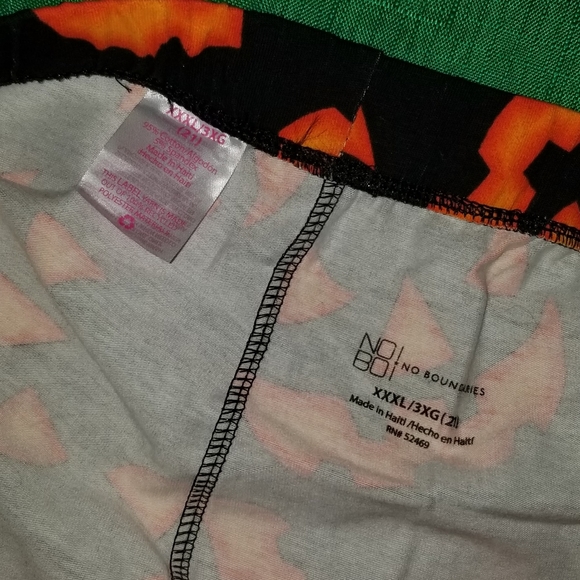 No boundaries Halloween jack o lantern leggings - Picture 2 of 5